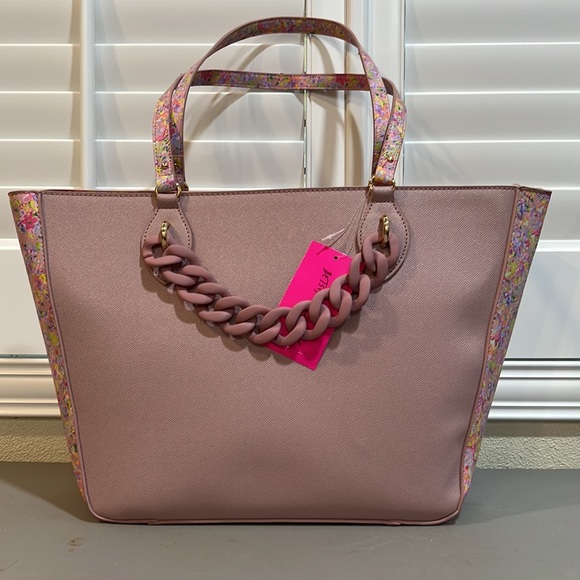 Betsey Johnson Tote - Picture 6 of 16